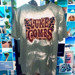 Luke combs t-shirt. Size L.